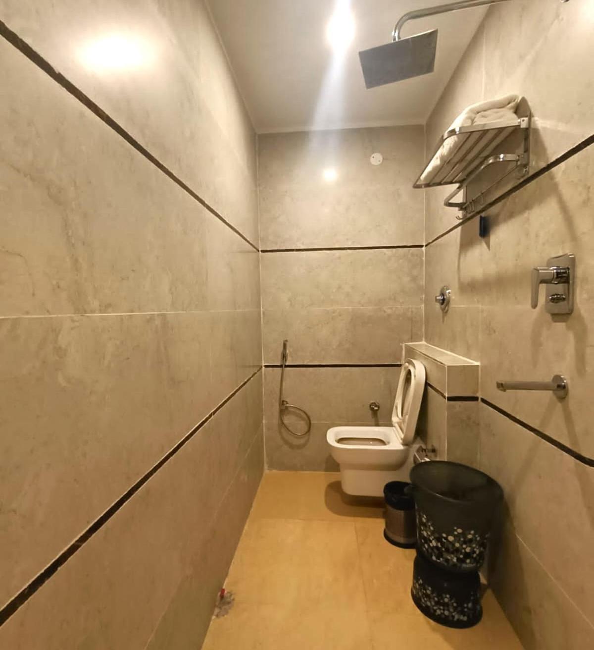 Hotel The Park View Prayagraj Exterior photo